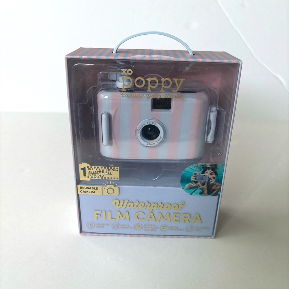 Poppy Lavender And Pink Waterproof Film Camera With Black & White Film Included